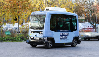 autonomer-shuttle autonomer-shuttle